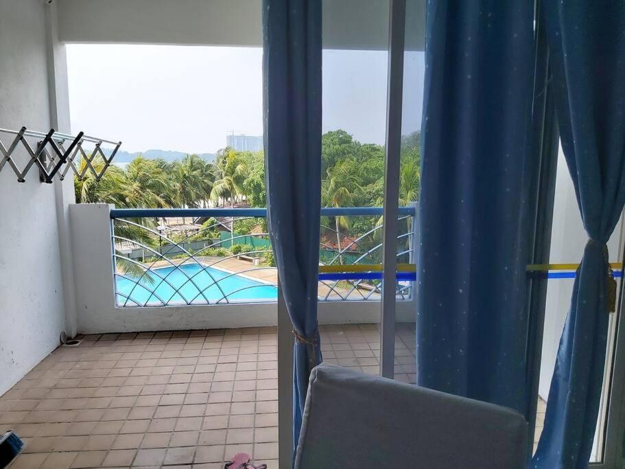 Nat'S Seri Bulan Beach, Pool Home @Teluk Kemang Port Dickson Luaran gambar